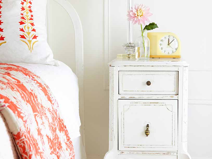 Gently Used & Vintage Shabby Chic Furniture for Sale at Chairish